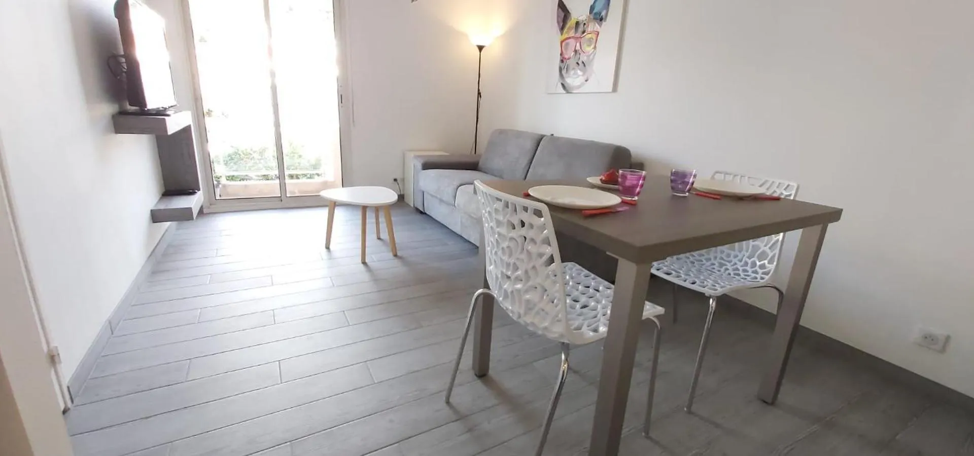 Lejlighed Studio Cosy Proche Carlone, Balcon Nice