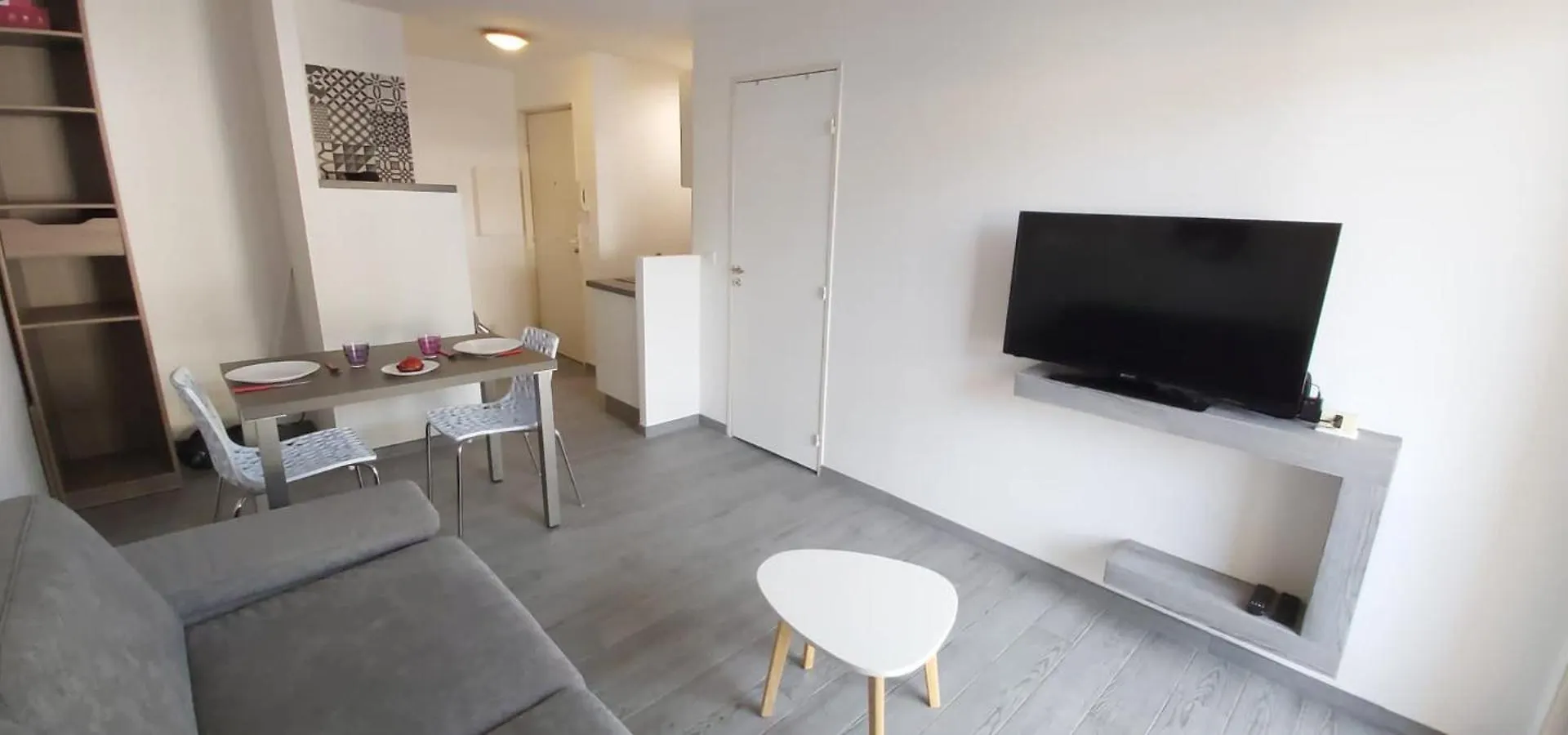 Apartment Studio Cosy Proche Carlone, Balcon Nice France